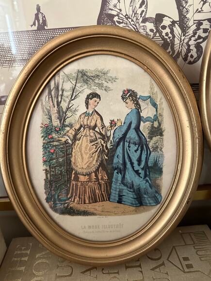 2 vintage Framed Victorian French Fashion Prints La Mode Illustree oval set - Picture 10 of 12